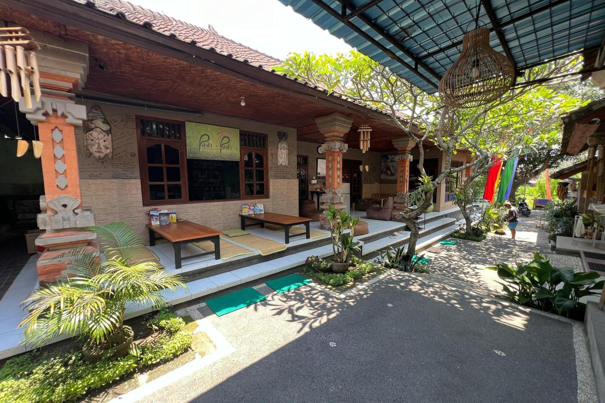 Padi-Padi Hostel & Bar Ubud Exterior foto